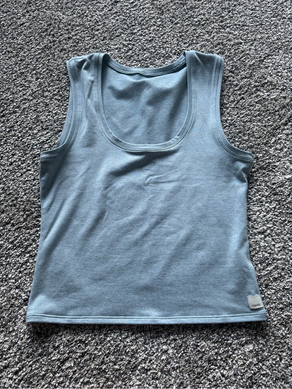 NWOT Vuori Halo Essential Scoop Tank Sz S